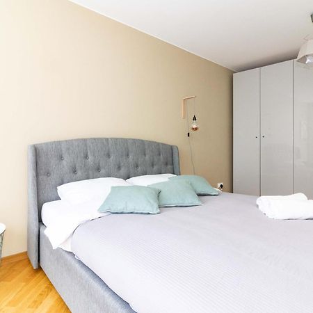 Elija Swan-Toy Apartments Sventoji Bagian luar foto