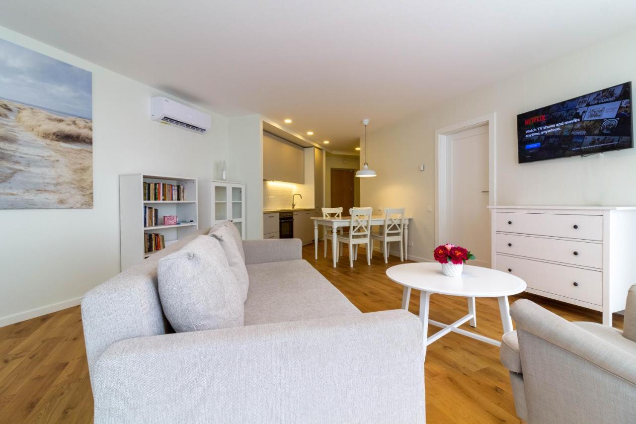 Elija Swan-Toy Apartments Sventoji Bagian luar foto