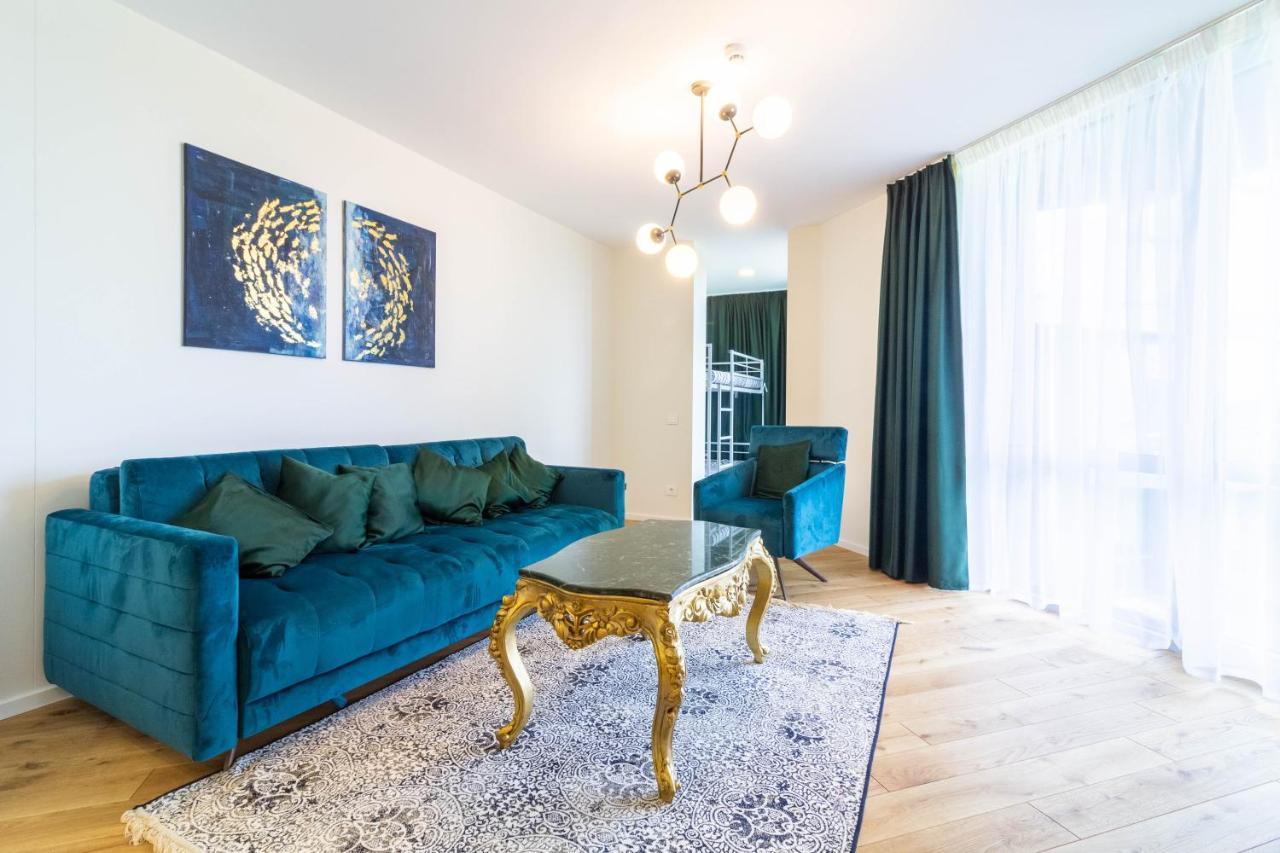 Elija Swan-Toy Apartments Sventoji Bagian luar foto