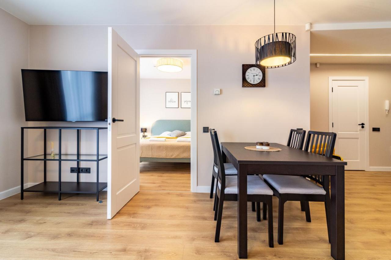 Elija Swan-Toy Apartments Sventoji Bagian luar foto