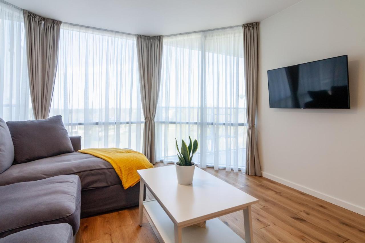 Elija Swan-Toy Apartments Sventoji Bagian luar foto